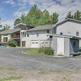 Stunning Sheridan Ranch Villa: Mountain View!