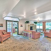 Chehalis Retreat w/ Scenic Views!