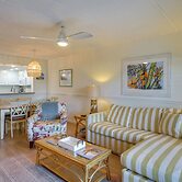 Resort Condo Steps to Beach: Snowbirds Welcome!