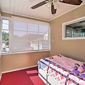 sun-dappled Retreat: Walk to Restaurants!