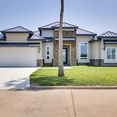 Picturesque Texas Gulf Coast Home in Port Isabel!
