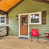 Newland Retreat w/ Creek, Near Hiking + Wineries!