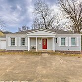 Little Rock Home ~ 5 Mi to Downtown!