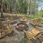 Luxe Riverfront Lodge: Group Wine and Ski Retreats