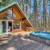 Remote Escape: Peaceful Cabin Near Naches River