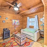 Rosman Vacation Rental w/ Charcoal Grill!