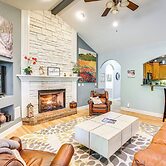 < 5 Mi to Lake Desoto: Grand Hot Springs Home