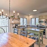 Amazing A-frame w/ Private Hiking + Amenities