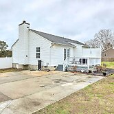 Richmond Home With Pool, 5 Mi to Downtown!