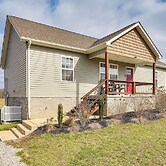 Near State Parks & Dtwn: Quaint Sparta Home!