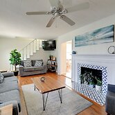 North Carolina Retreat - Deck, Grill & Creek Views