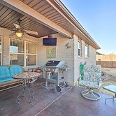 Near Hiking & Biking: Convenient Home in Rogers!
