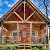 Charming Log Cabin at Double JJ Ranch Resort!