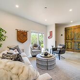 Chic House in Spring Branch w/ Lush Outdoor Space!