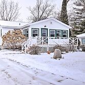 Green Lake Vacation Home w/ Screened Porch!