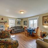 Whittier Vacation Rental Cabin: Pets Welcome!