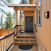 Updated Lake Almanor Retreat w/ Patio & Grill!