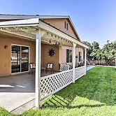 Peaceful Fresno Home, Near Popular Wineries!