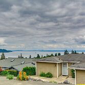 19 Mi to Seattle: Port Orchard Studio w/ Views