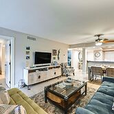 Beachy Marco Island Condo With Resort Amenities!