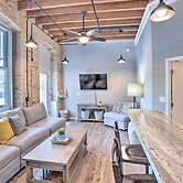 Modern Grand Haven Condo - Steps to Downtown!