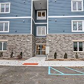 Centrally Located Traverse City Condo 1 Mi to Bay