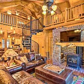 Luxury Mountain Cabin w/ Furnished Deck + Views!