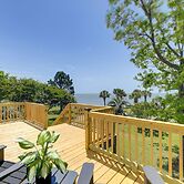 Waterfront Crystal Coast Vacation Rental w/ Deck!