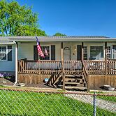 Dog-friendly Fayetteville Home w/ Hot Tub!