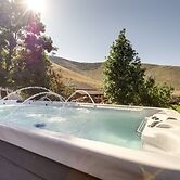 Heber City Home: Private Yard & Hot Tub!