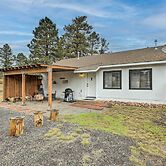 Near Hiking & Golfing: Flagstaff Cottage!