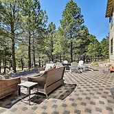 Wooded Patio Oasis! Group Getaway in Flagstaff
