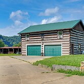 Rogersville Barn Apartment on 27 Acres w/ Pond!