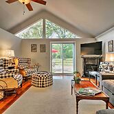 Ottawa Lake Home w/ BBQ & Patio, 15 Mi to Toledo
