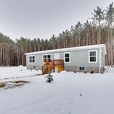 Stylish Chetek Hideaway w/ Lake + Dock Access!