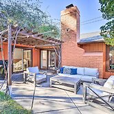 1 Mi to Cathedral Rock Trailhead: Home w/ Sunroom