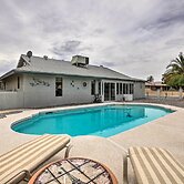 1 Mi to Golf Courses: Sun City West Home w/ Grill