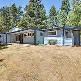 Rustic Bandon Log Cabin on 5 Acres of Woodlands!