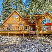 Peaceful & Private Cloudcroft Cabin With Deck!