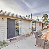 Elgin Home w/ Mountain Views ~ 3 Miles to Wineries