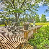 3 Mi to Silver Lake: Traverse City Home w/ Deck
