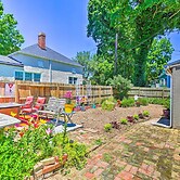 Dtwn Elizabethtown Home w/ Fire Pit & Gas Grill!