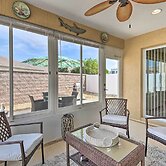 Sunny Courtyard Villa w/ Patio: Golf & Dine!