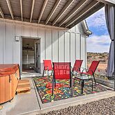 Hot Tub & View: Wine Country Retreat in Cornville