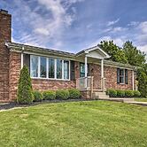 'blue Moon Cottage' w/ Amazing Views of 5 Counties