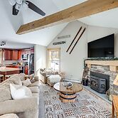 White Mountain Home Near Lakes & Kancamagus Hwy!