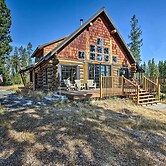 Snow Pine Retreat - Remote Crescent Log Cabin!