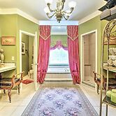 Victorian Hernando Home ~ 25 Miles to Memphis