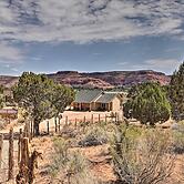 Quiet Kanab Home w/ Panoramic Views & Porch!