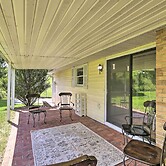 Bluefield Retreat w/ Pool Table: Near Parks!